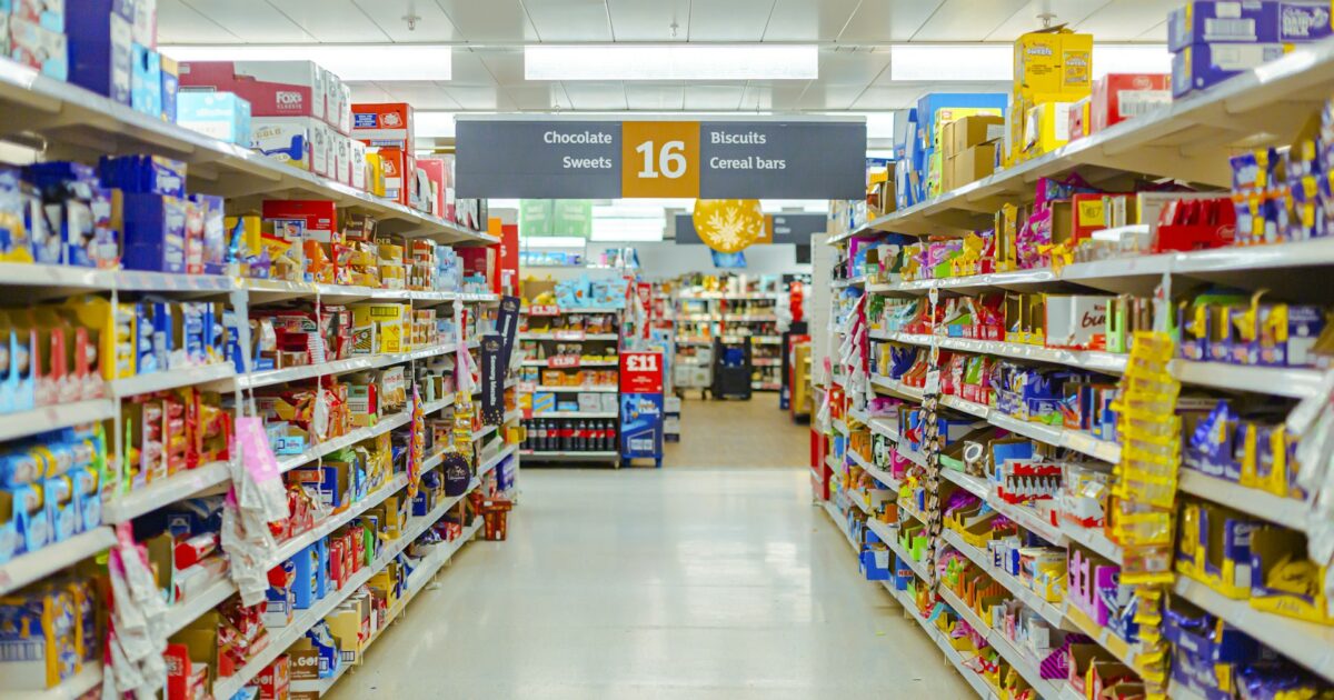 Supermarkt boodschappen, inflatie en stijgende voedselprijzen