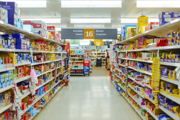 Supermarkt boodschappen, inflatie en stijgende voedselprijzen